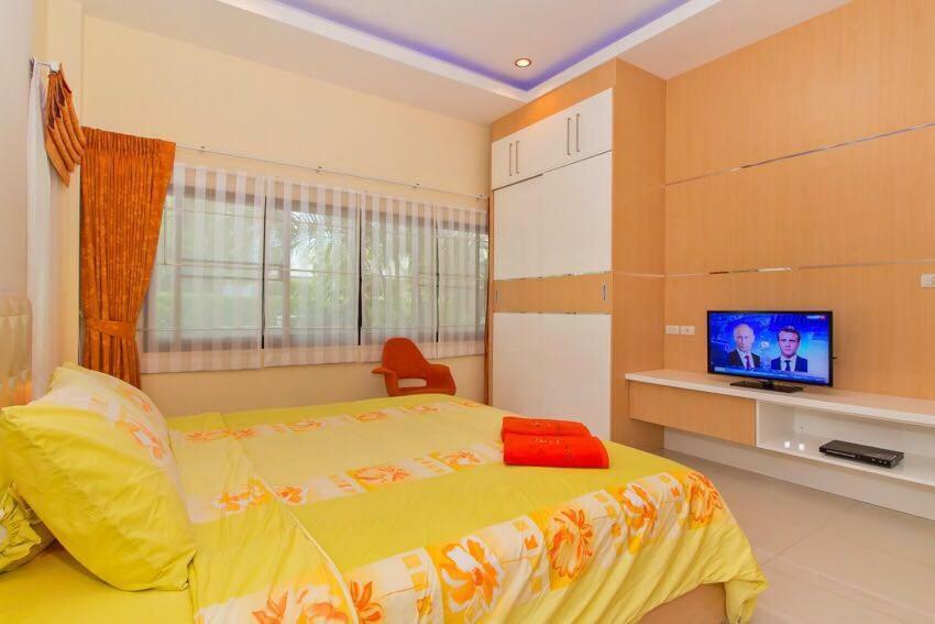 Villa Nataly На Джомтиен Екстериор снимка