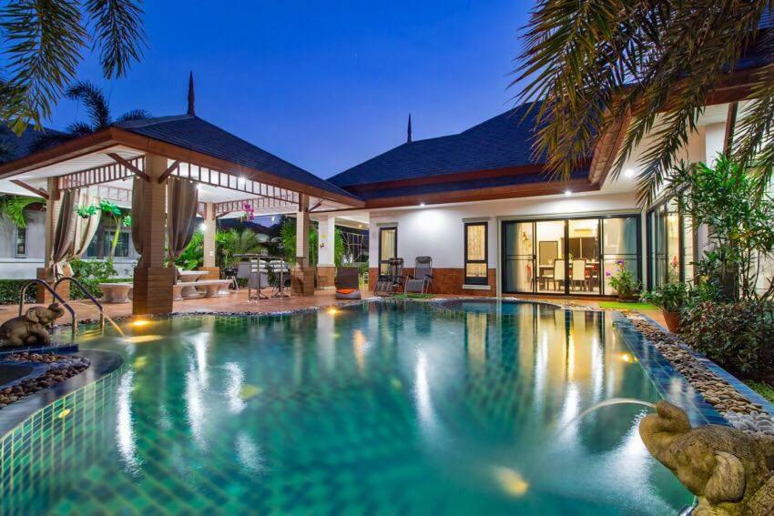 Villa Nataly На Джомтиен Екстериор снимка